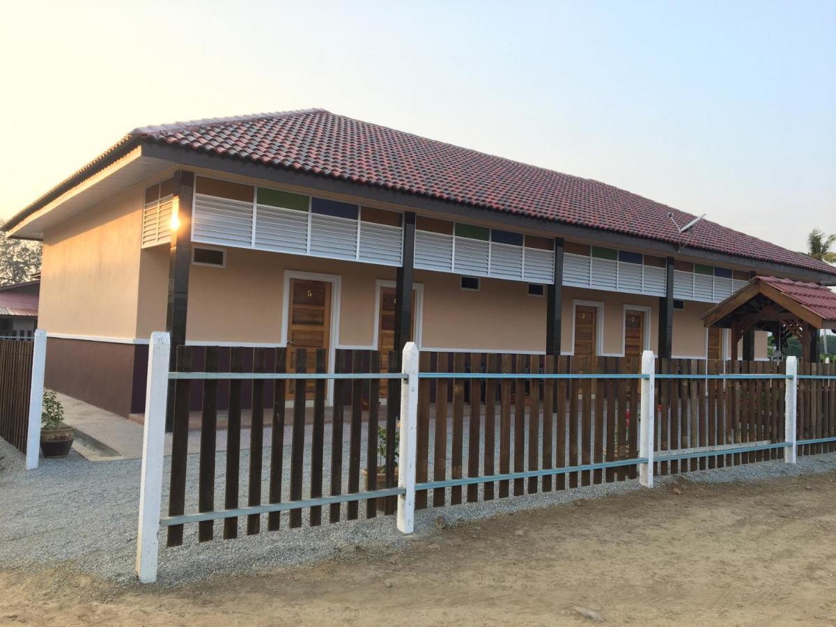 D’ Village Cottage Pantai Cenang  Exteriör bild