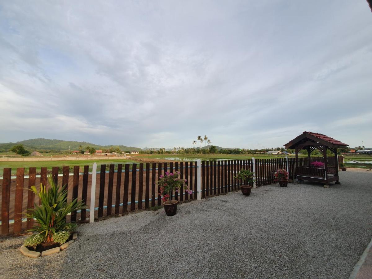 D’ Village Cottage Pantai Cenang  Exteriör bild